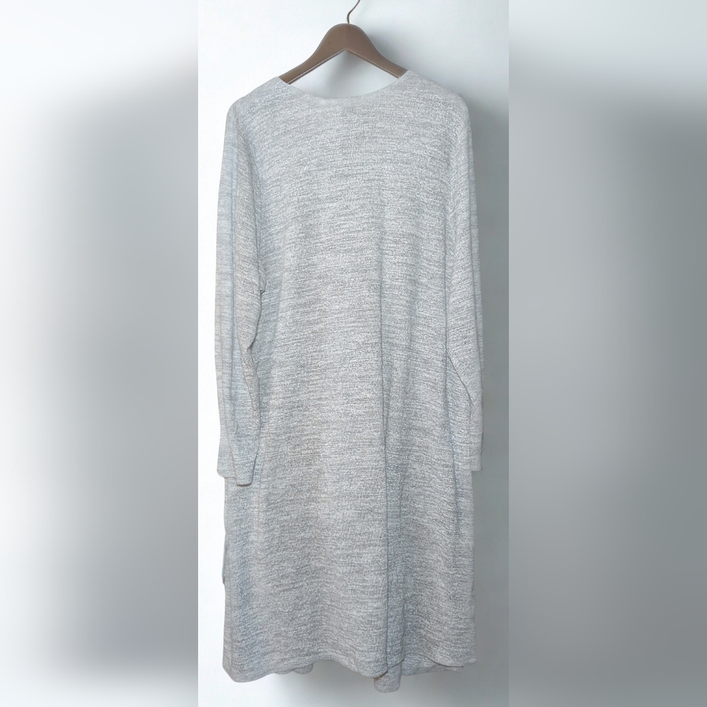Torrid Super Soft Plush Open Front Cardigan Size 4X - Picture 2 of 3